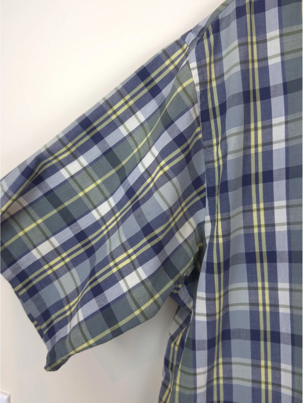 Vintage J.Crew Men’s M Plaid Short Sleeve Cotton Camp Shirt Blue Green 90s